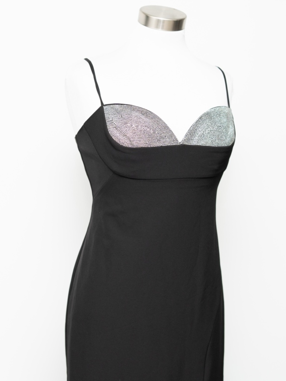 Adrianna Papell- Crystal Sweetheart Crepe Column Gown - Picture 9 of 12